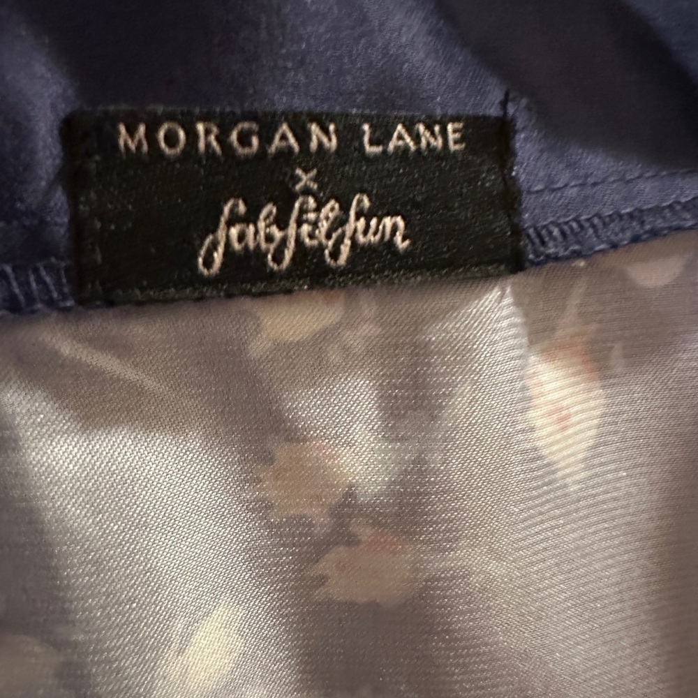 Morgan Lane Floral Robe Size L/XL - Picture 9 of 9